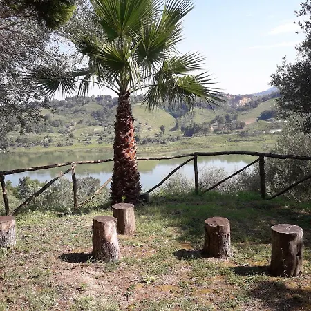 Sul Angitola Chalé *