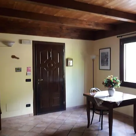 Sul Angitola 木屋 *